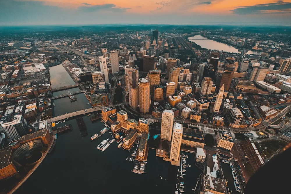 Boston Rock Climbing Guide: The City's Best Outdoor Crags & Indoor Gyms