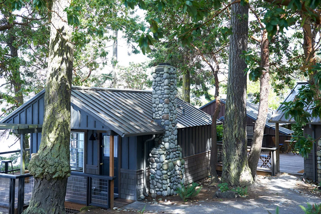 captain-whidbey-inn-washington-cabins