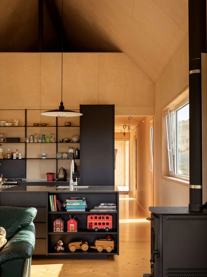 Karangahake-House-New-Zealand-MAKE-Architects-4