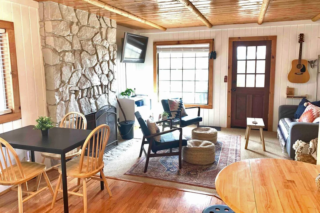 Big-Bear-Cabins-Bright-Family-Cabin-2