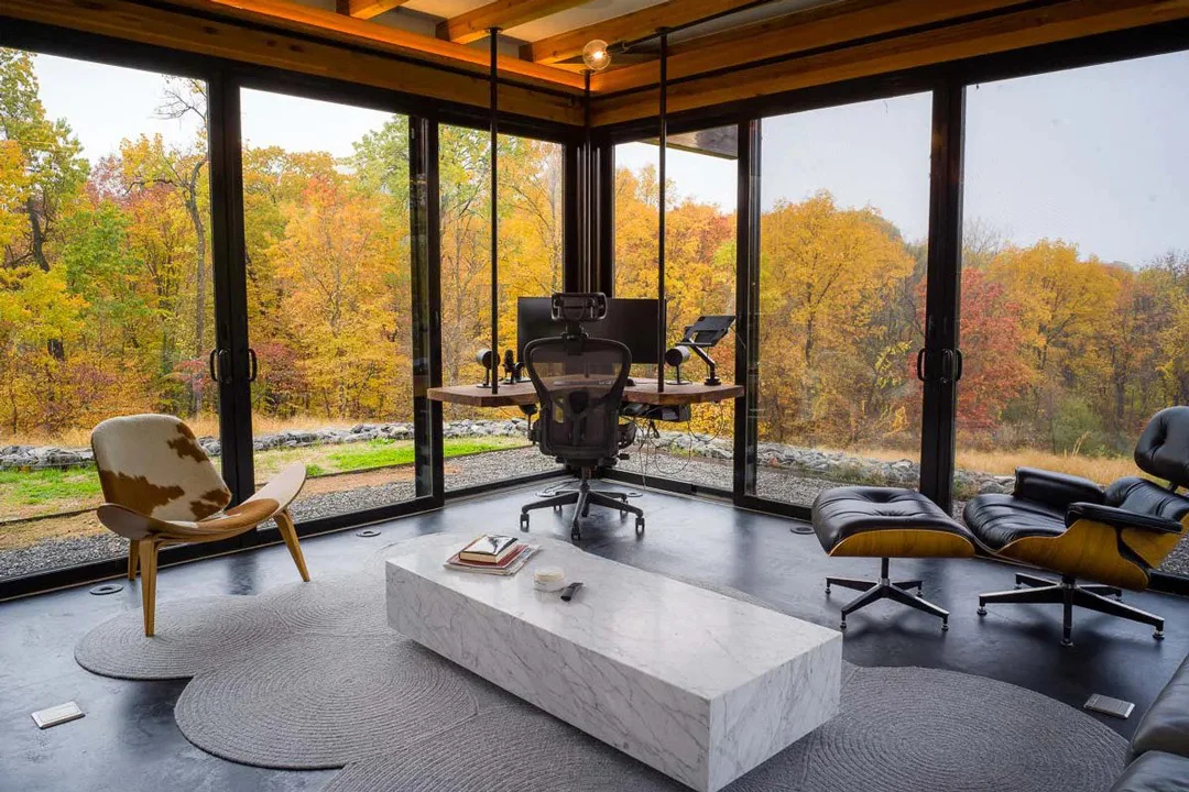 wander-hudson-woods-new-york-interior