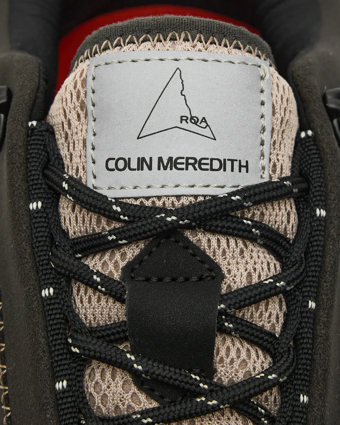 roa-colin-meredith-cingino-top-view