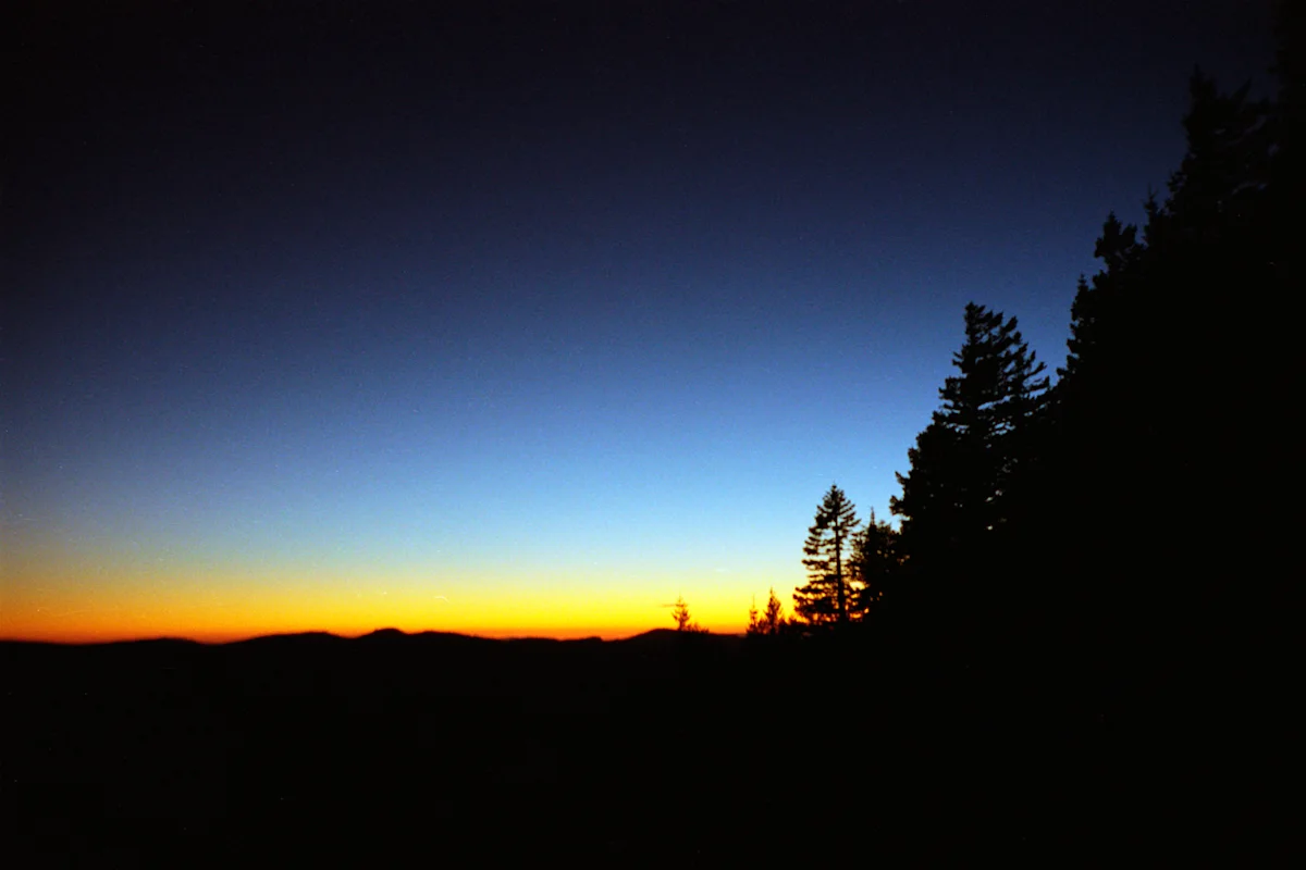 19-devils-peak-lookout-sunrise