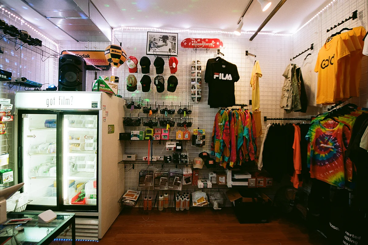 Dominick-Lewis-Photodom-Store-Interior-Fieldmag-3