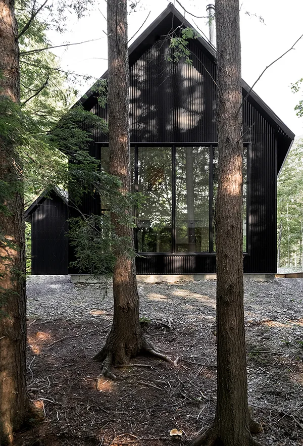 Grand-Pic-Modern-Cabin-Quebec-6