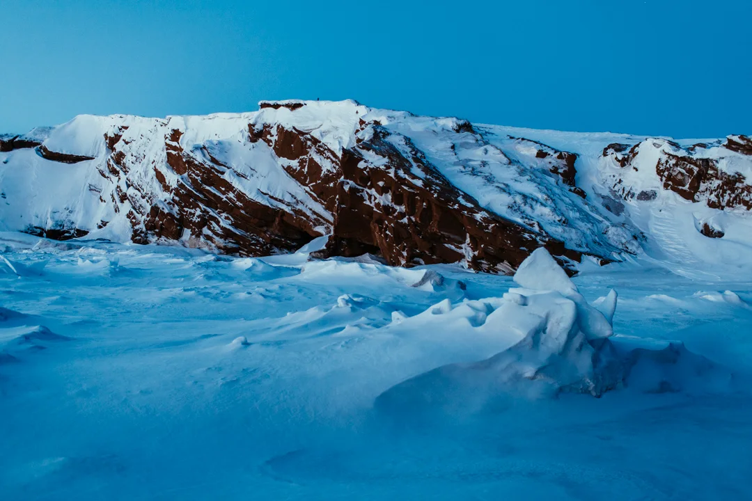 alex-strohl-magdalen-islands-bluffs
