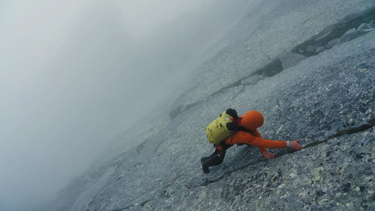 Vibram-energia-vitale-still-climber-mist