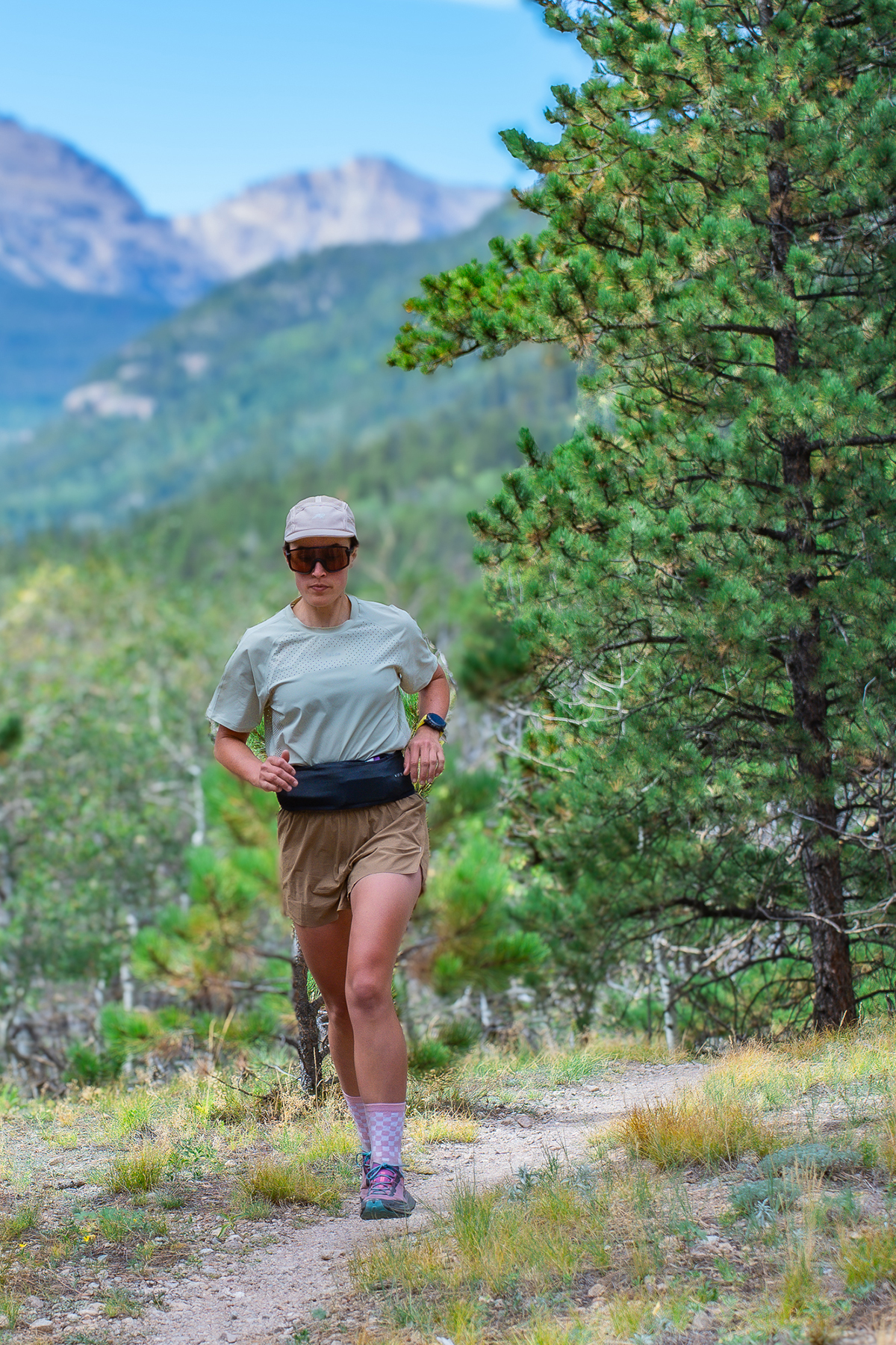 Raide Women’s LF 2L Review: Finally, a Women’s-Specific Running Belt