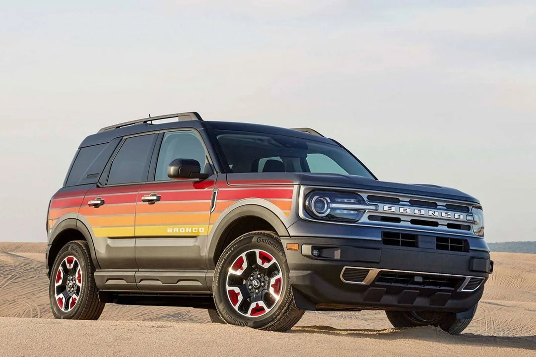 car-camping-ford-bronco-sport