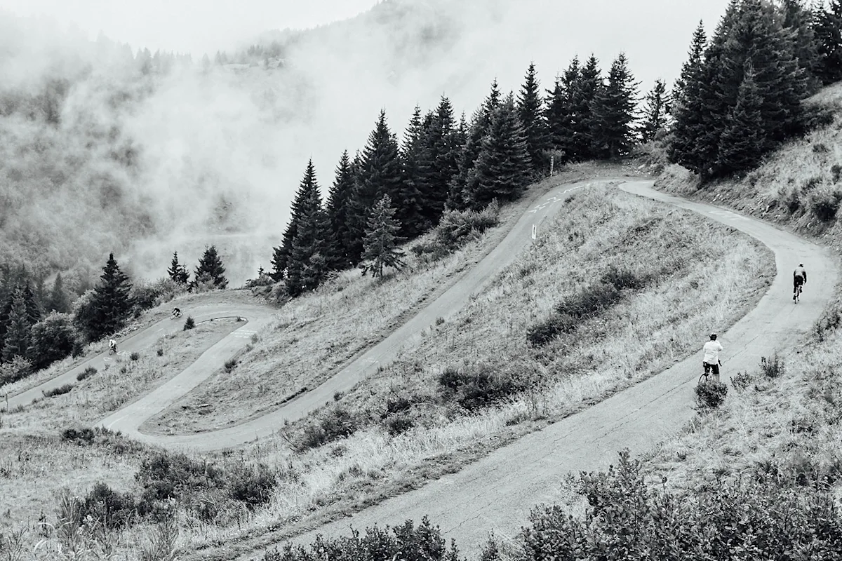 Matt-Stone-Alps-Cycling-Fieldmag-5