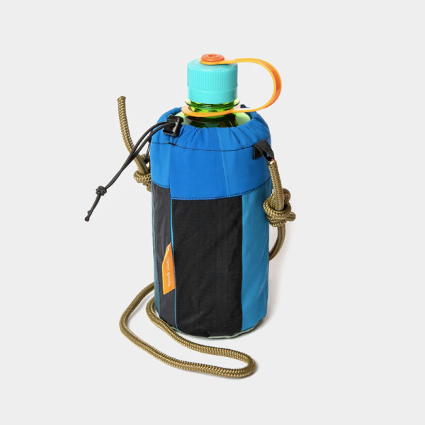 Minimalist Drawstring Design Water Bottle Carrier
