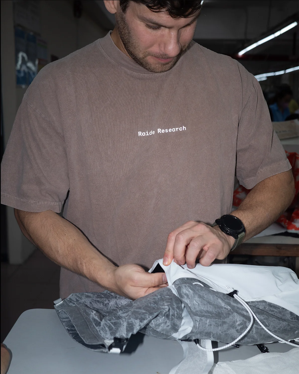 raide-feature-tshirt-vert
