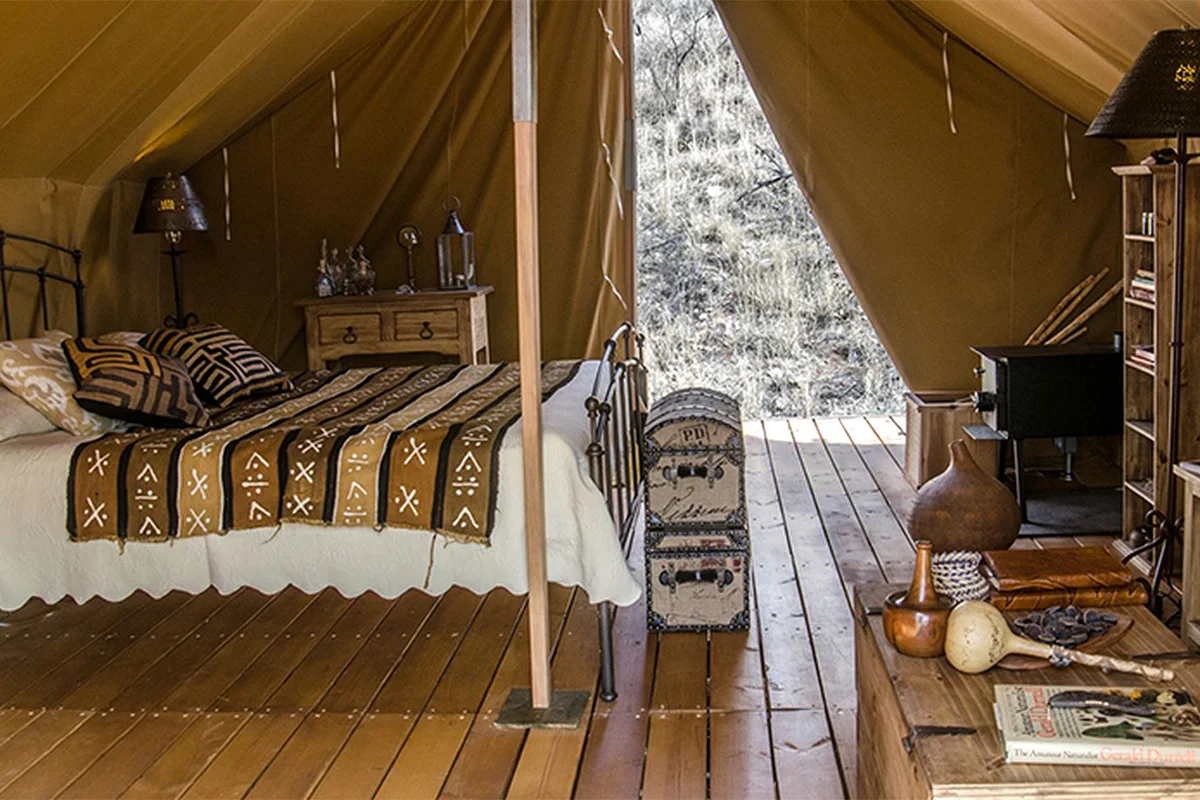 arizona-glamping-luxury-tent-interior
