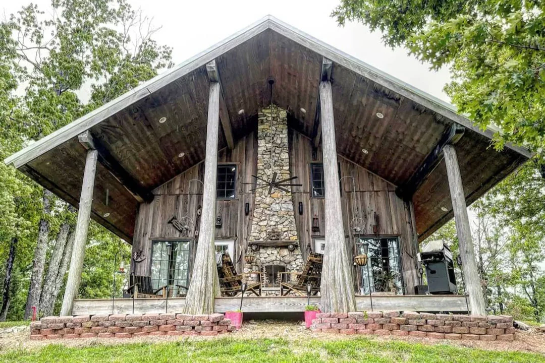 hilltop-cabin-imboden-arkansas