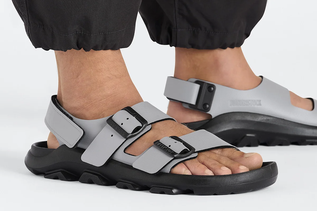 Birkenstock-Mogami-Terra-Closeup