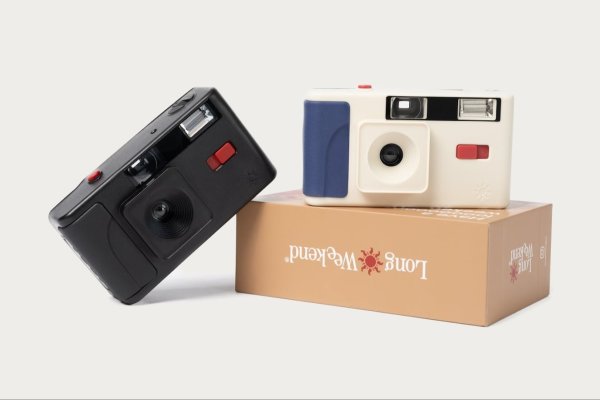 Snap-It Disposable Cameras- 27 Exposures of Premium 35mm Film