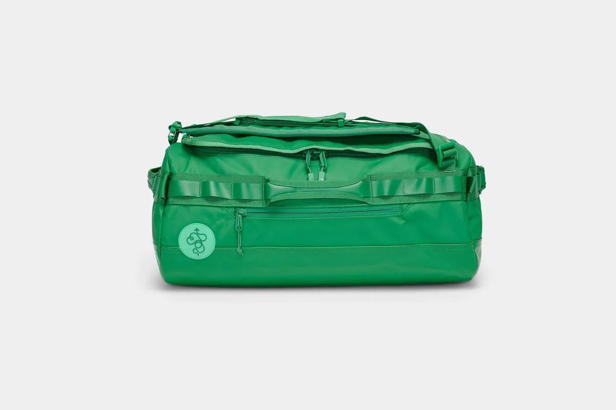 best-duffle-bags-baboon-to-the-moon-go-bag