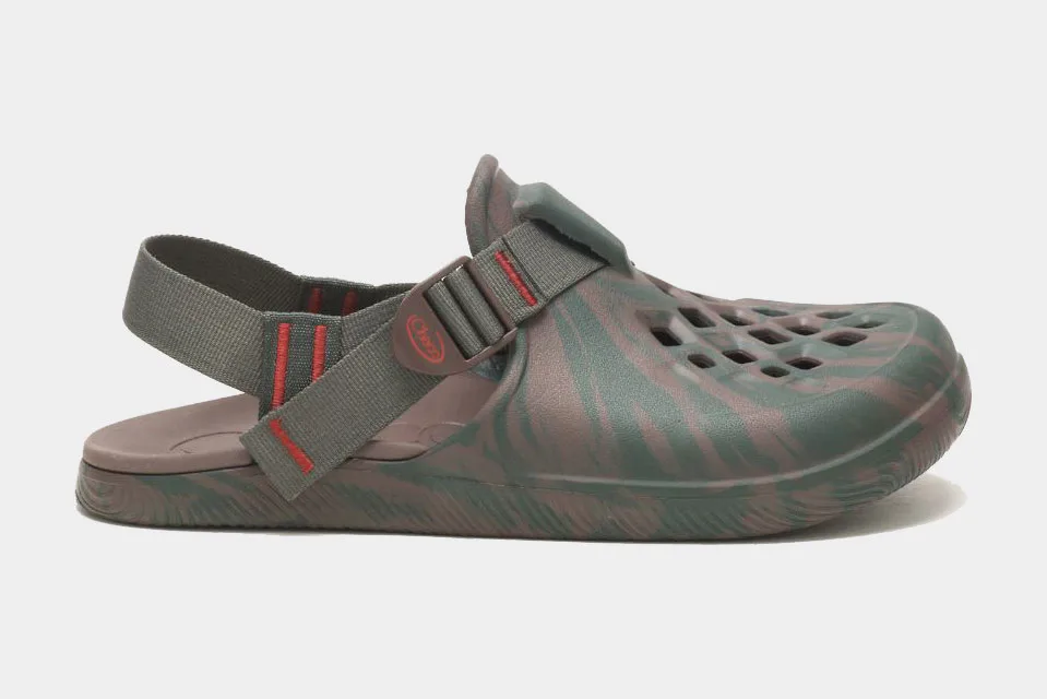 croc-alternative-chaco-slide