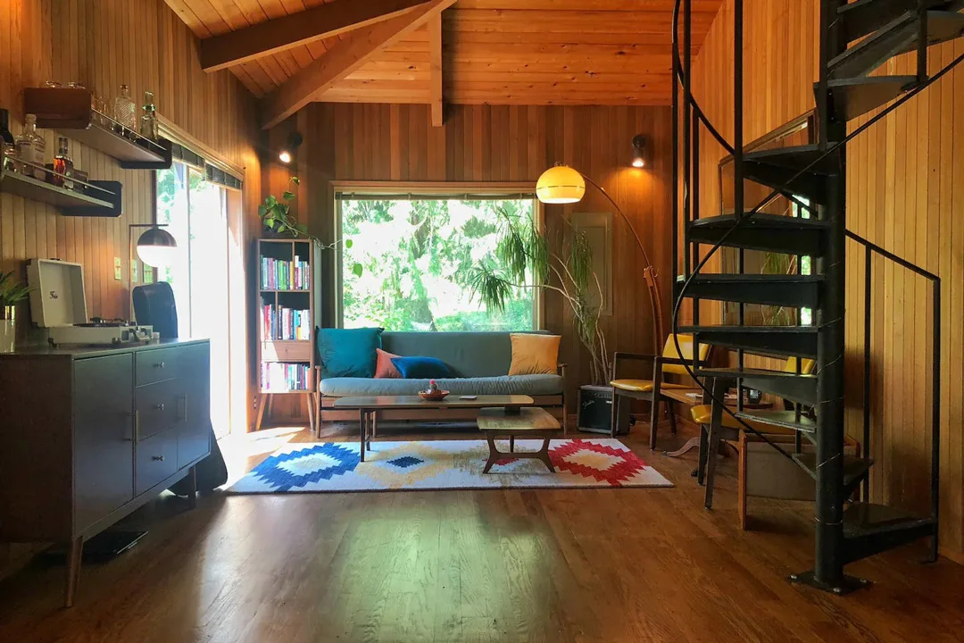 cedar-home-stanwood-washington-cabin
