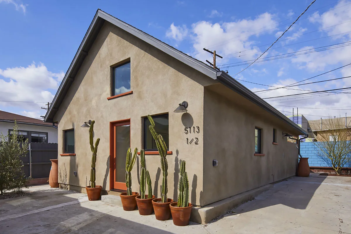 adu-prefab-guide-bunch-design-exterior