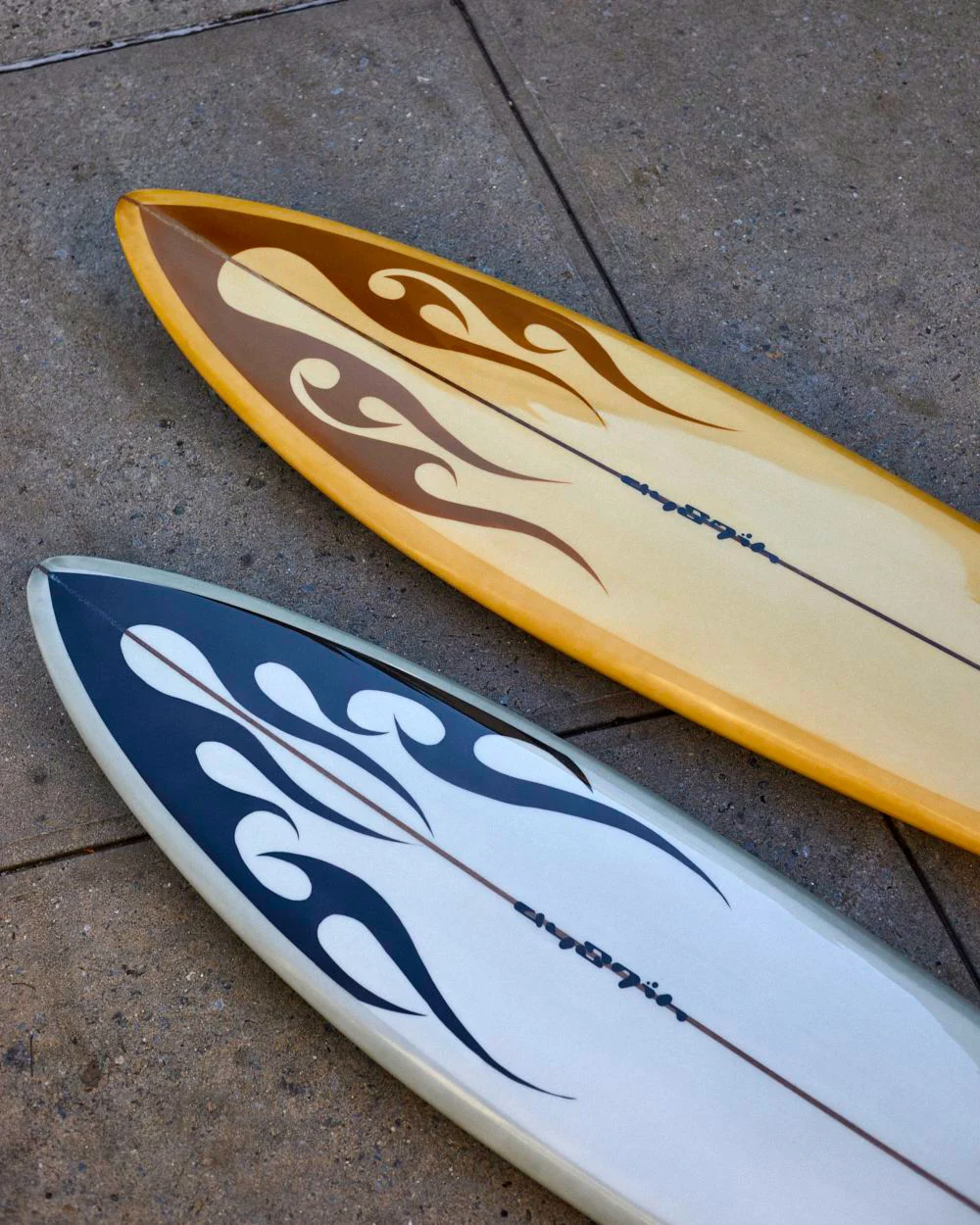 kings-glassing-surfboards-nyc-flames