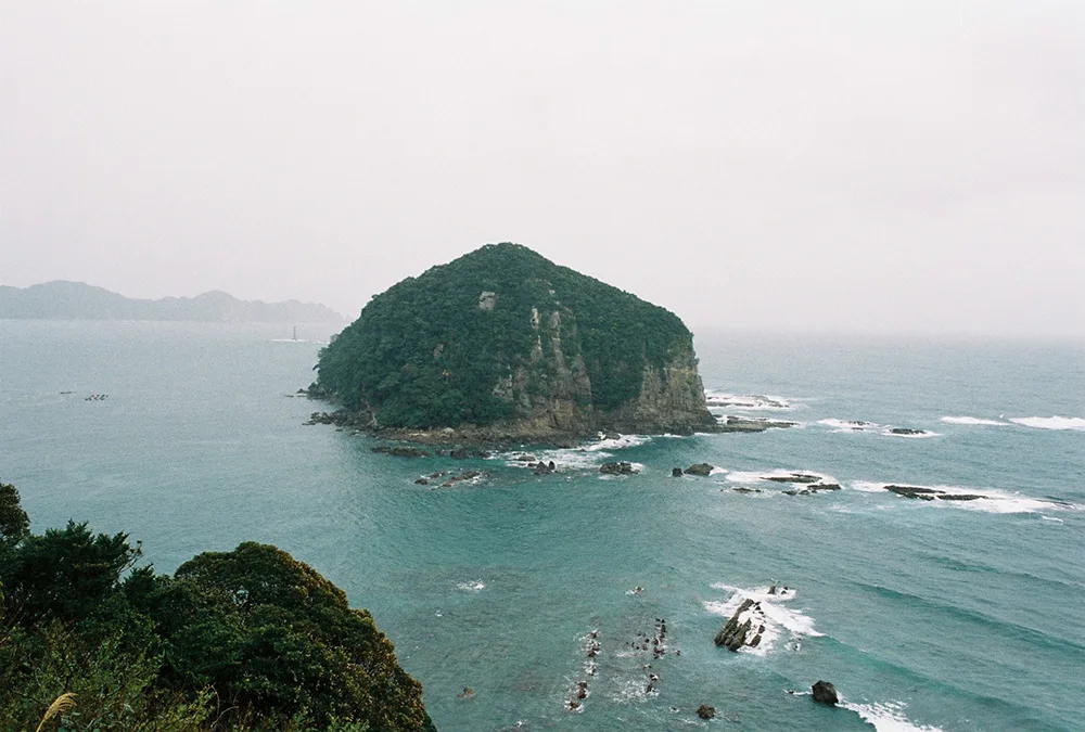 Rob-Heule-Fieldmag-4-Miyazaki
