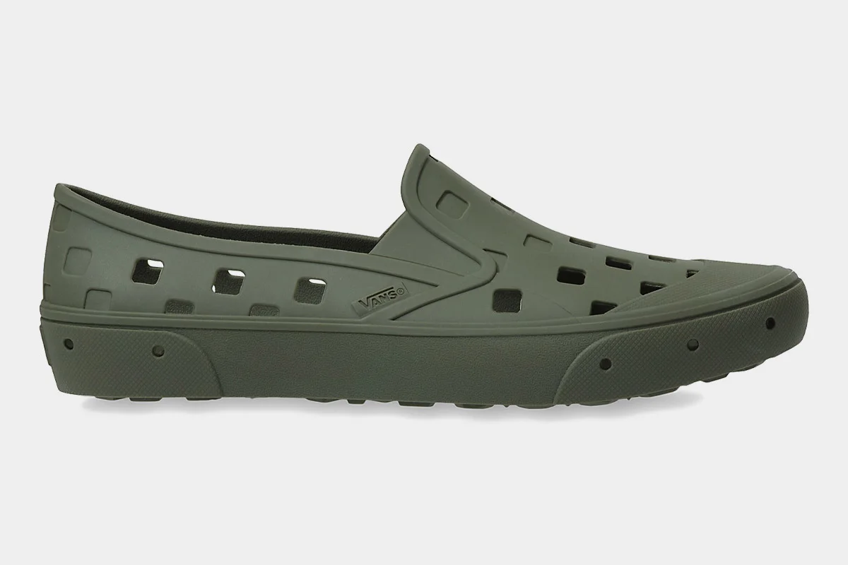 best-water-shoes-vans-trk