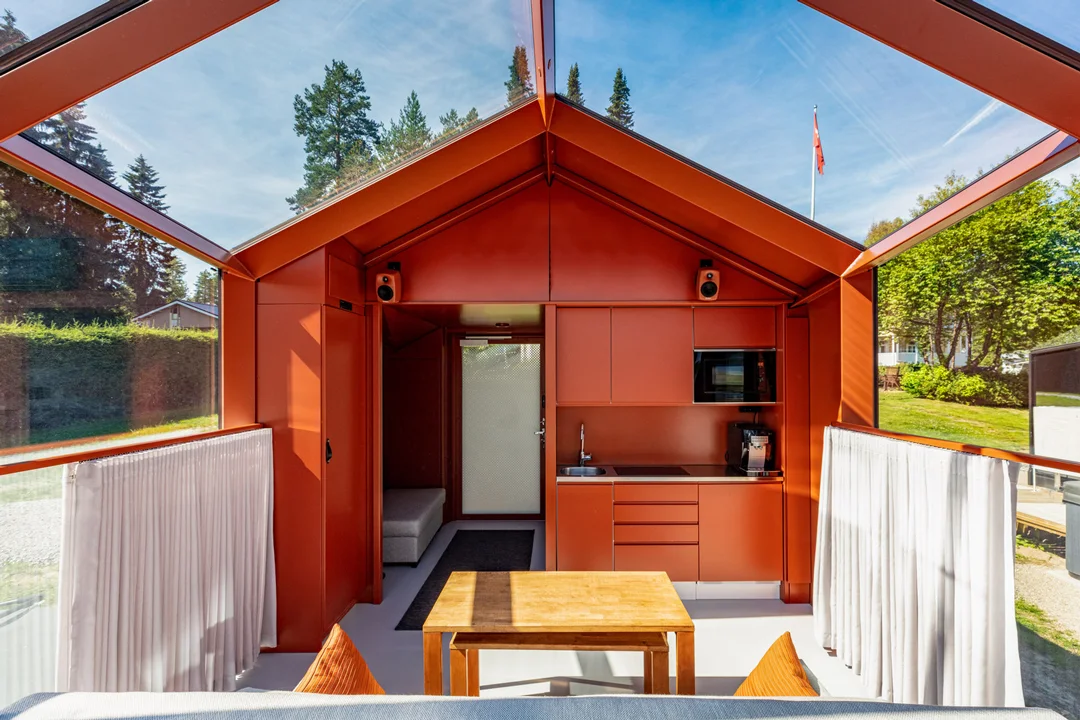 lucia-smart-cabin-finland-pirinen-salo-oy-kitchen