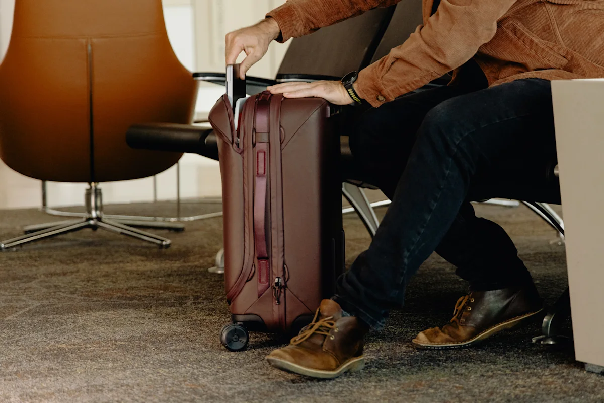 peak-design-roller-pro-laptop-pocket