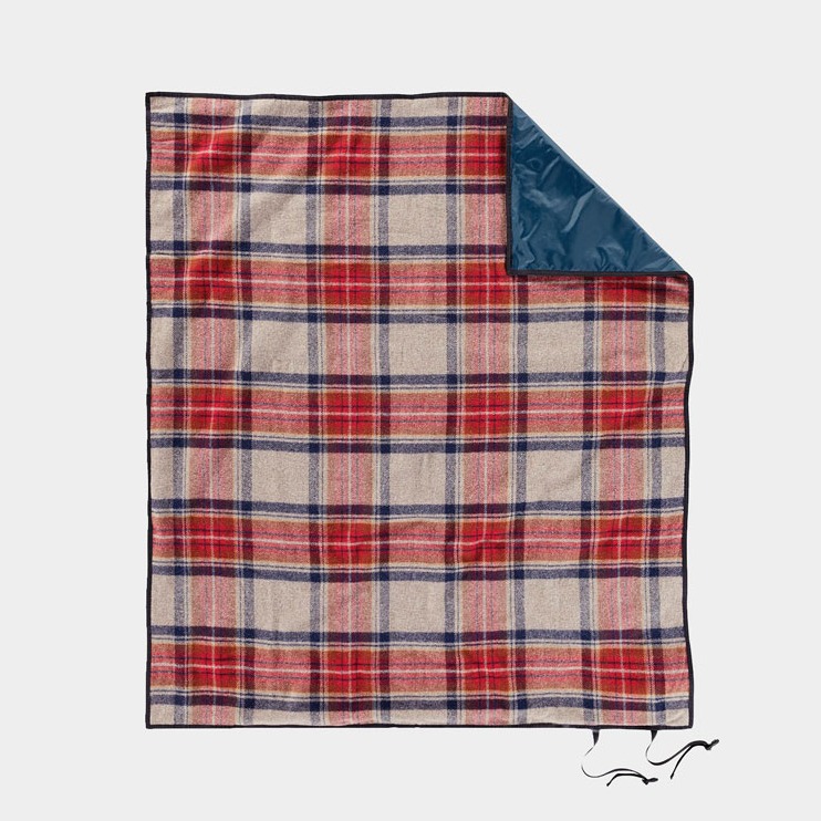 12 Best Waterproof Blankets For All Outdoor Uses 2024 Field Mag