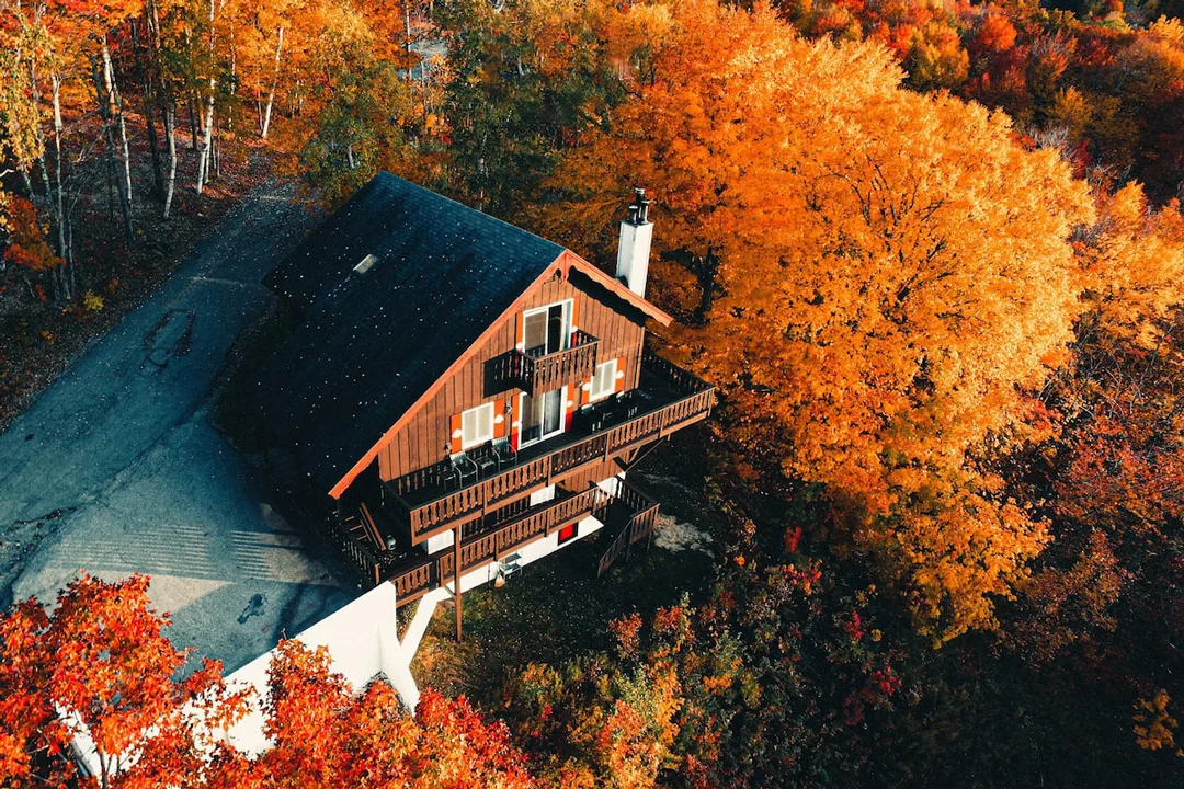New-Hampshire-Cabins-Franconia-Cedar-House-1