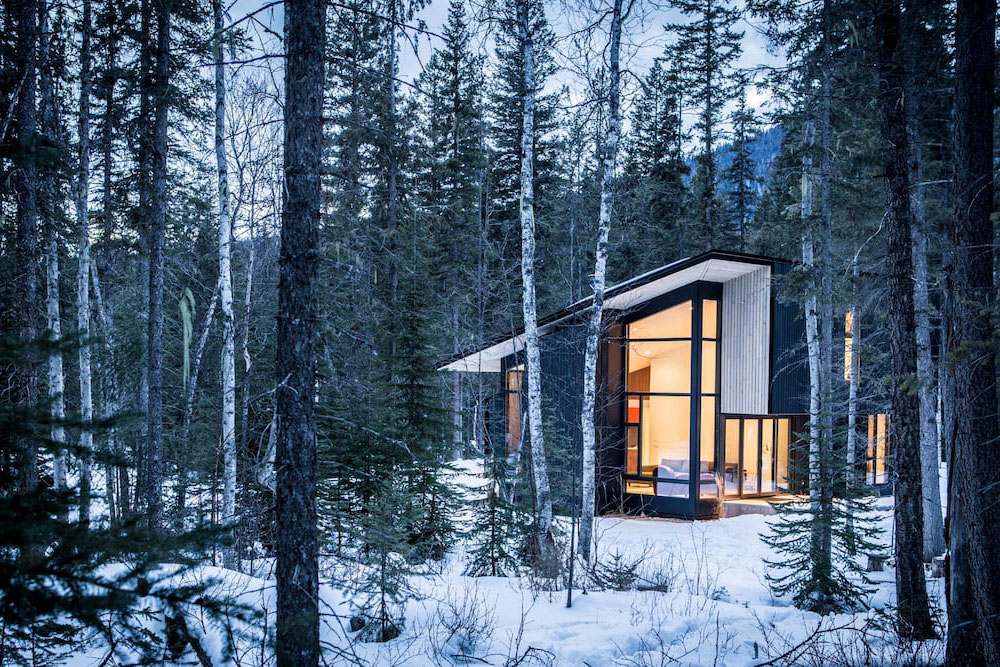 14 Best Cabin Rentals In British Columbia 2024 Field Mag   Bc Cabin Rentals Ultimate Modern Escape 