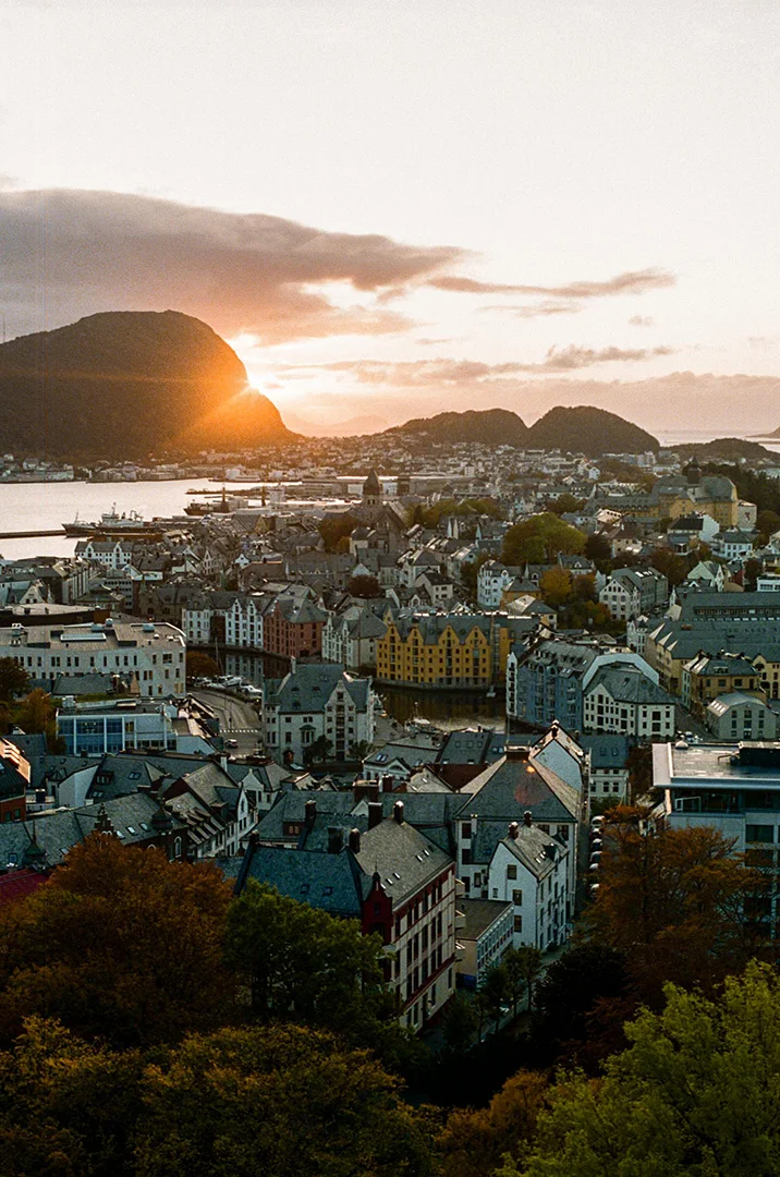 Brandon-Herrell-Norway-Fjords-14