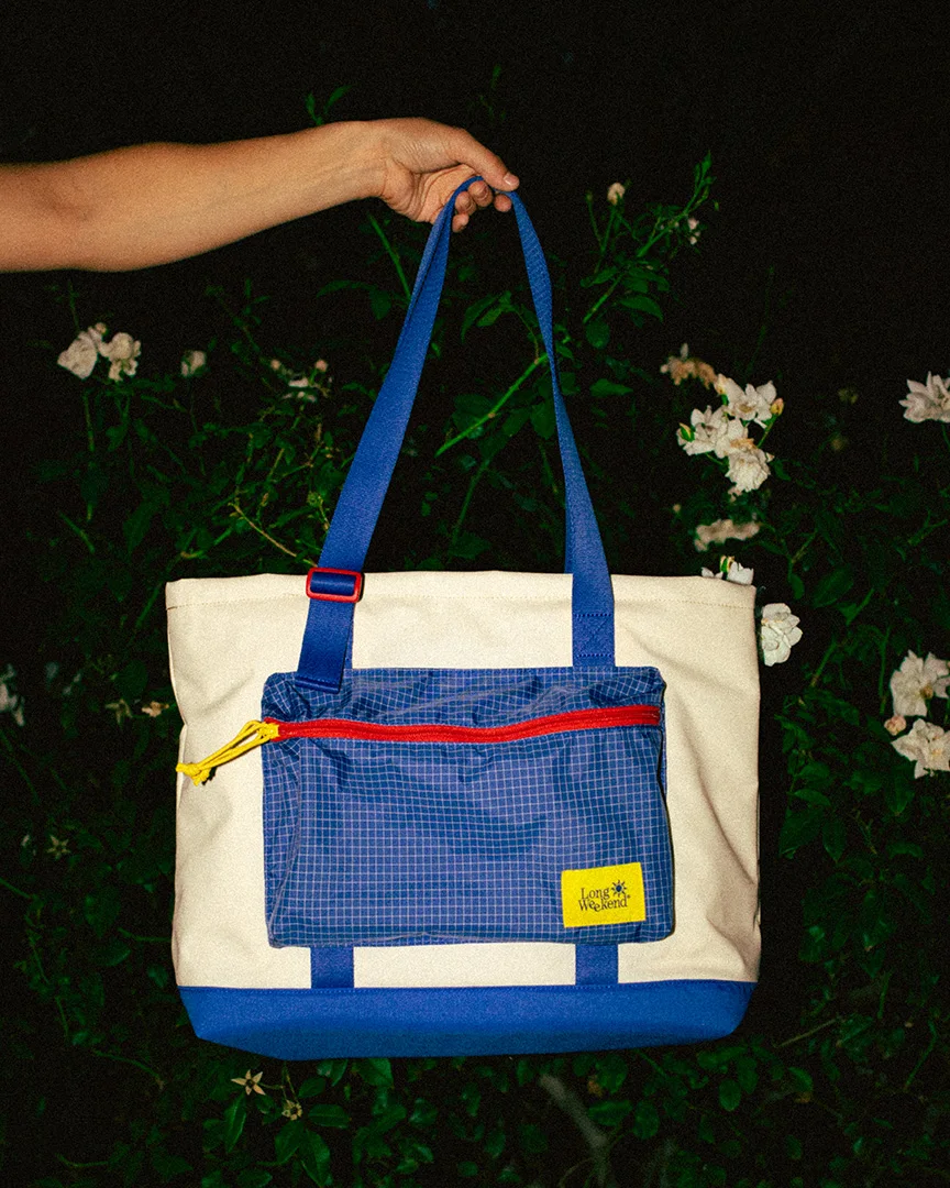 Long-Weekend-Camera-Tote