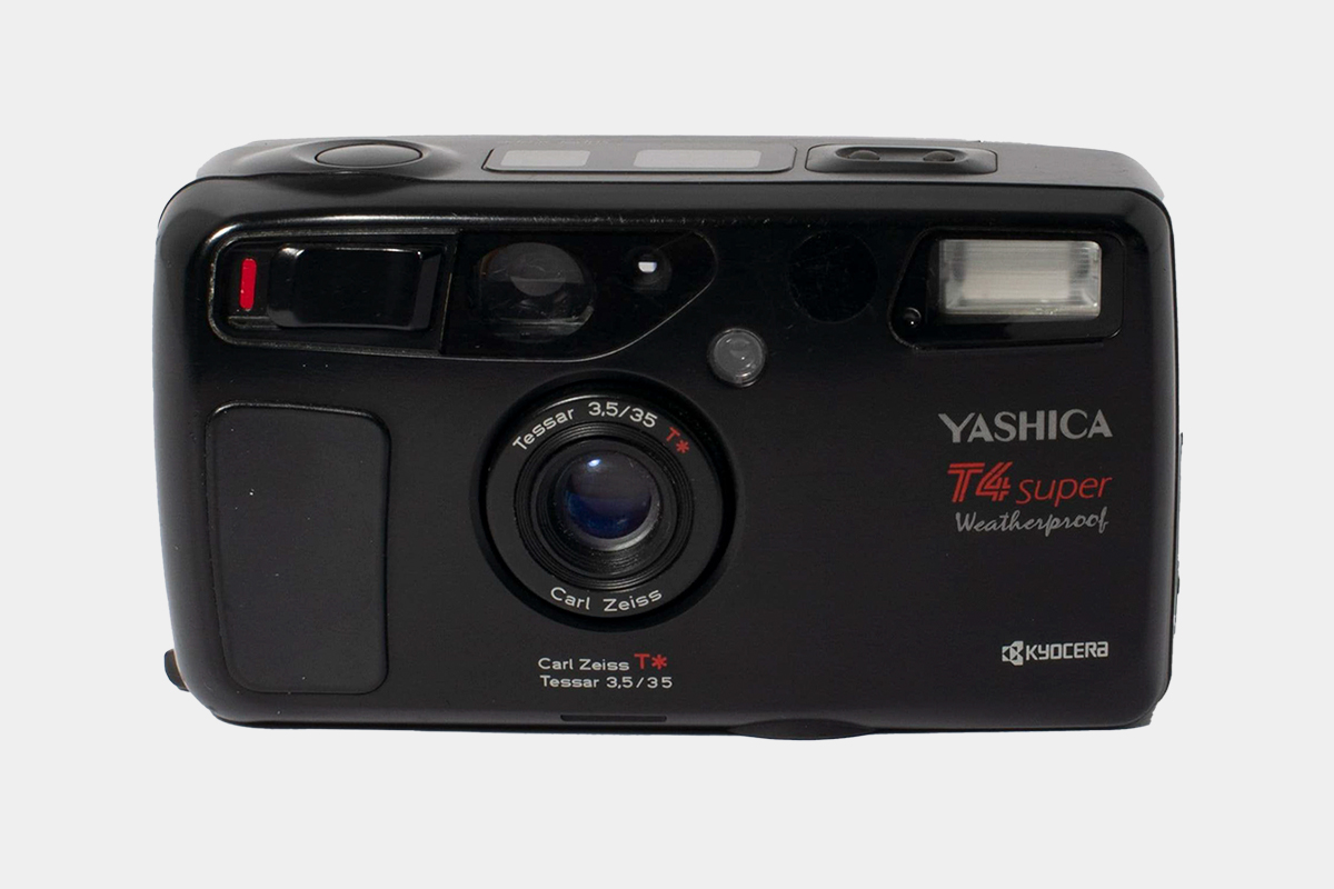 Best cheap point and shoot 2024 analog camera