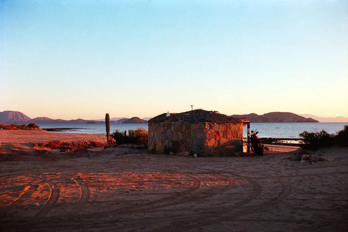 clayton-herrmann-sea-kayaking-baja-1