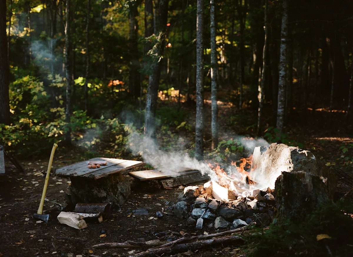 Amundsen-Maine-5-Campfire