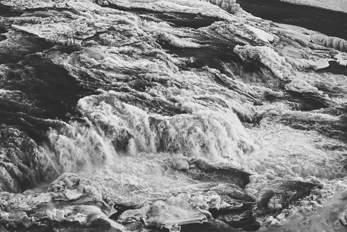 Hanks-Klein-BW-Iceland-Fieldmag-6