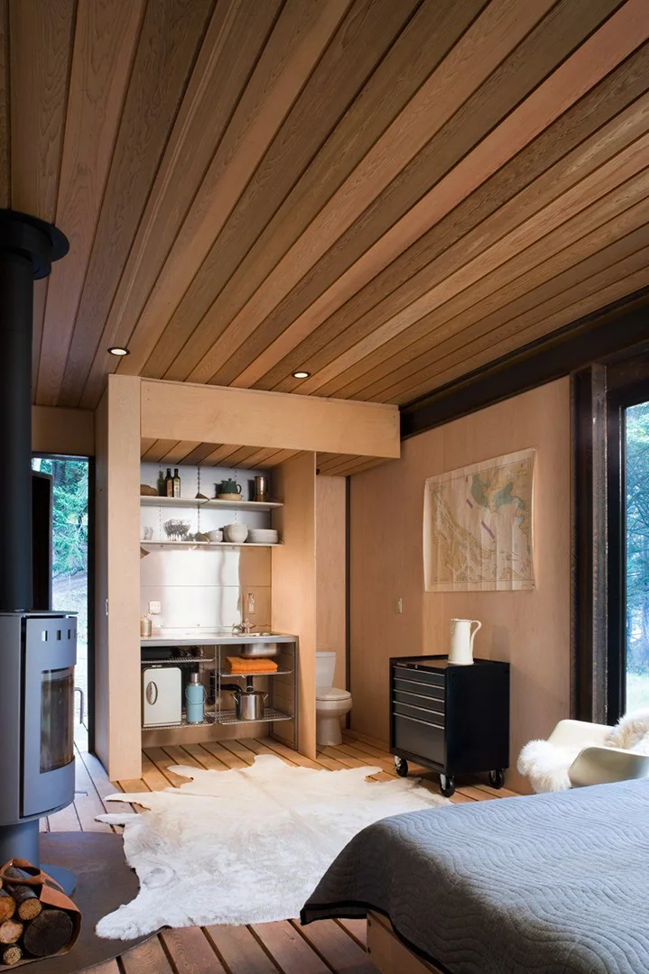 Olson-Kundig-Golf-Islands-Micro-Cabin-Fieldmag-5B