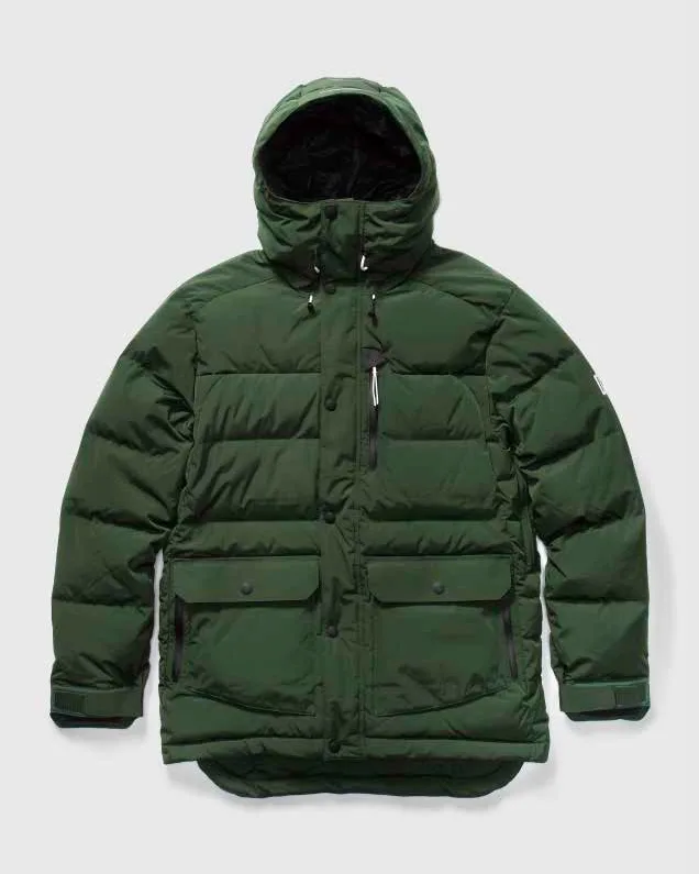 Holden-FW18-Field-Mag-5