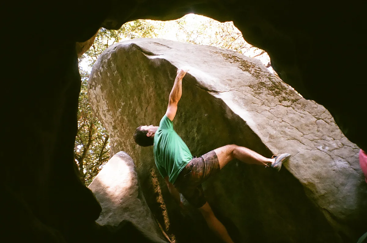 Nic-Sabo-Castle-Rock-Climbing-Field-Mag-23
