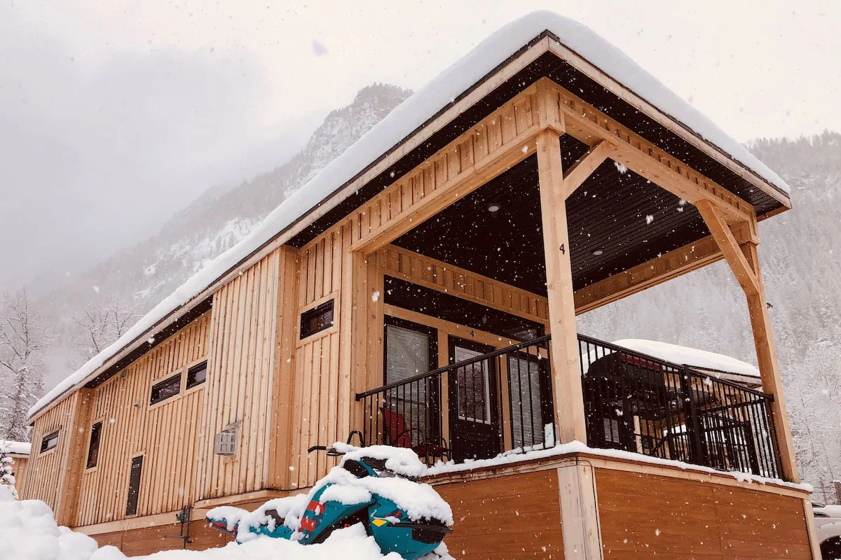 bc-cabin-rentals-premium-cabin