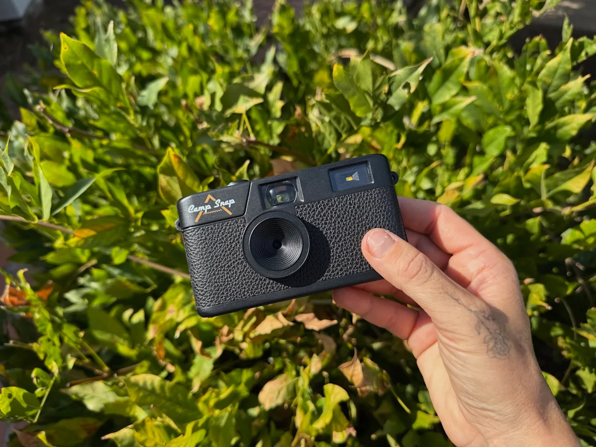 camp-snap-review-camera-front