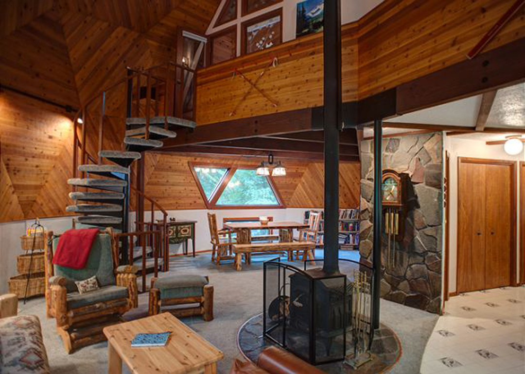8 Best Mt. Hood Cabin Rentals near Portland, OR | Field Mag