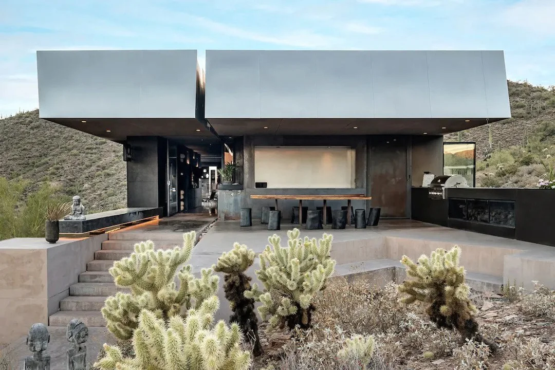 wander-cave-creek-arizona-exterior