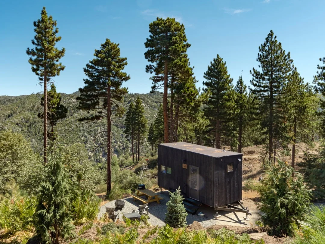 Getaway-Outpost-Big-Bear-CA-Glamping
