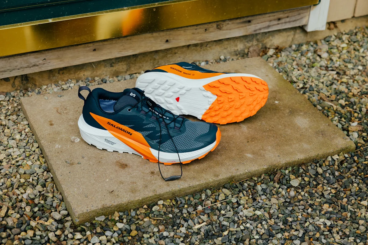 waterproof-running-shoes-salomon-sense-ride-5-gtx