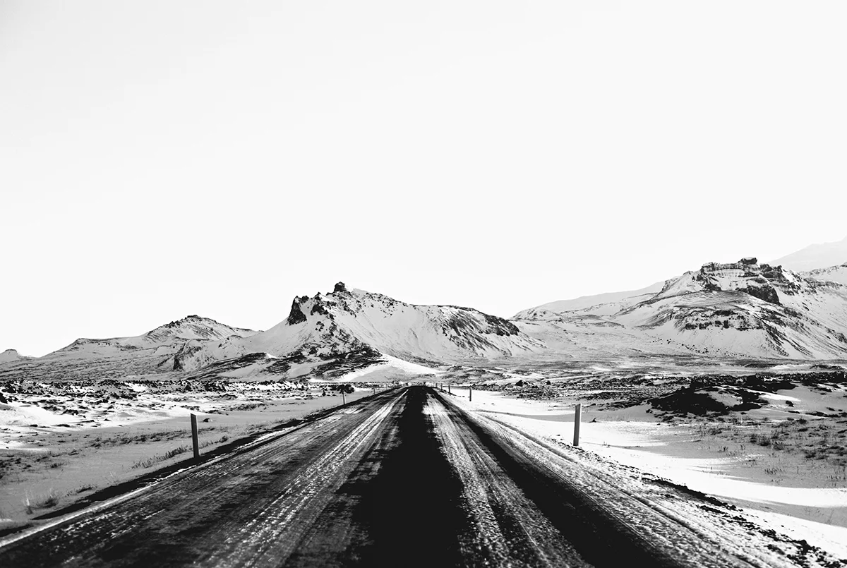 Hanks-Klein-BW-Iceland-Fieldmag-3