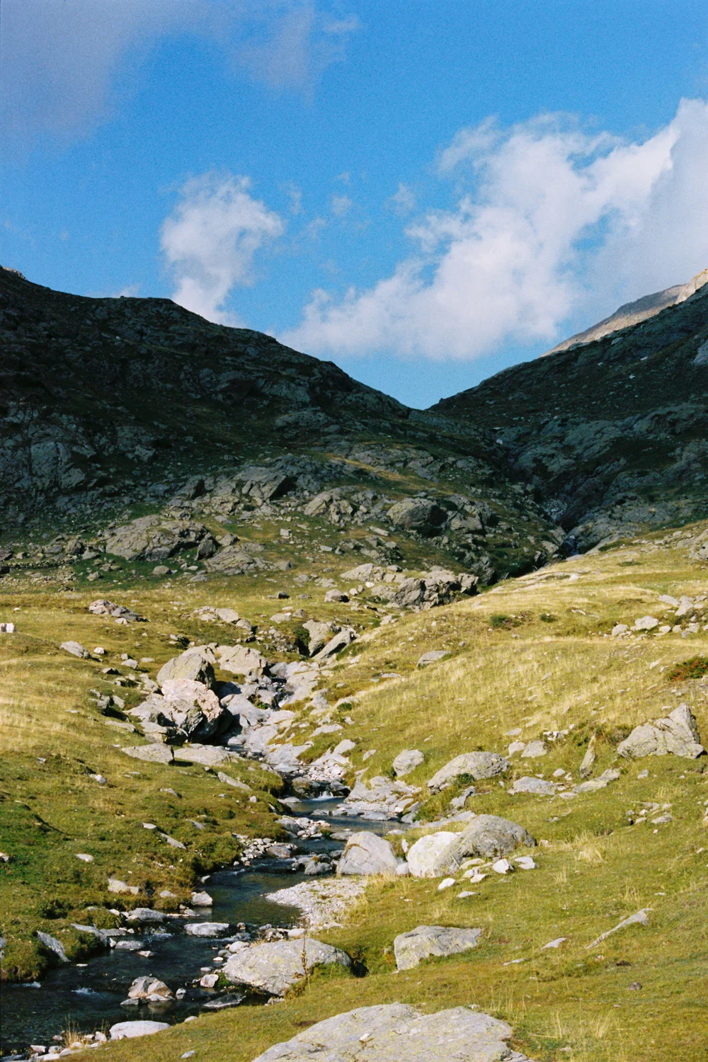tanner-bowden-pyrenees-17