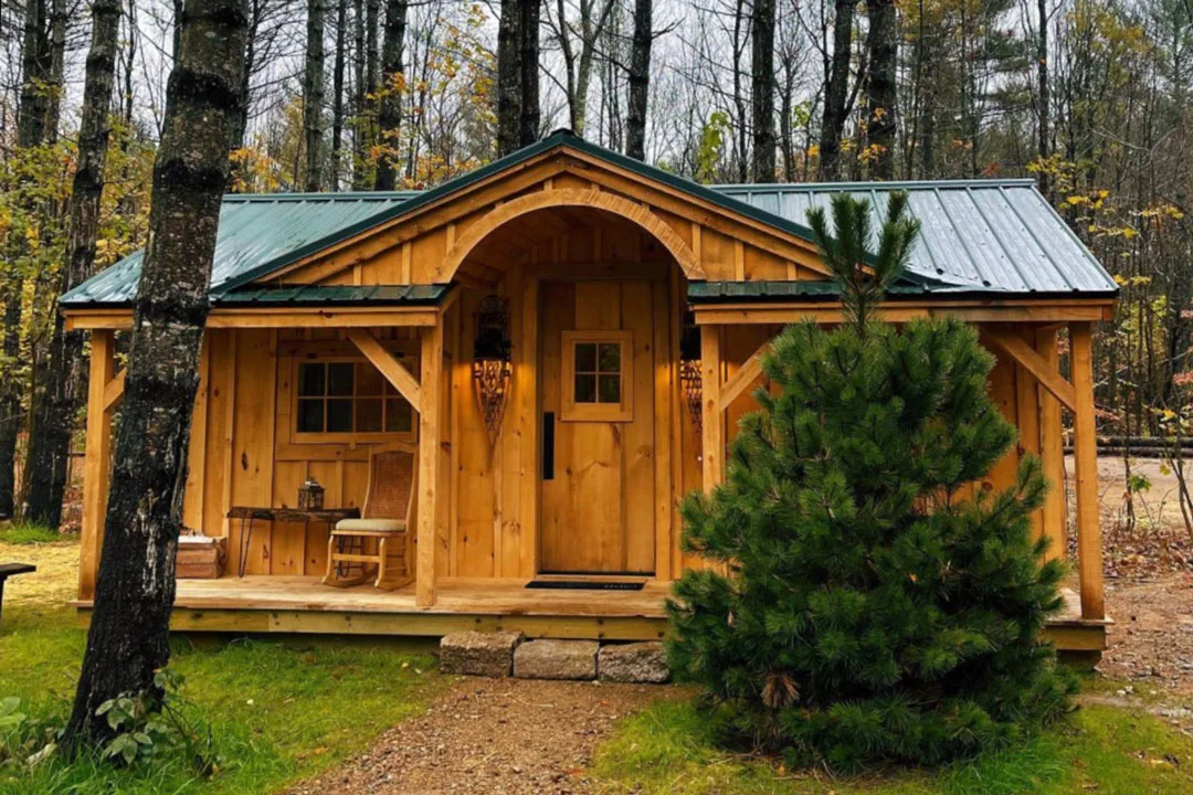 alpine-garden-winery-snowshoe-cabin-new-hampshire